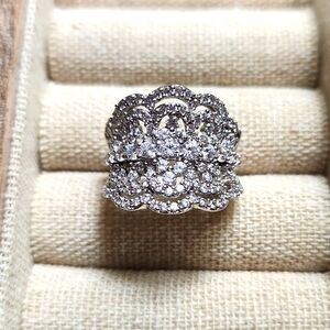 Victoria Wieck Sz 7 Sterling Ring